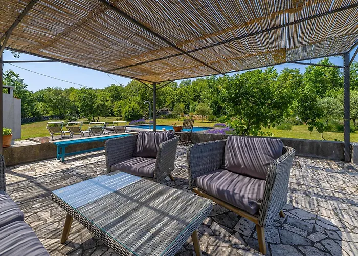 Dom wakacyjny House Garica