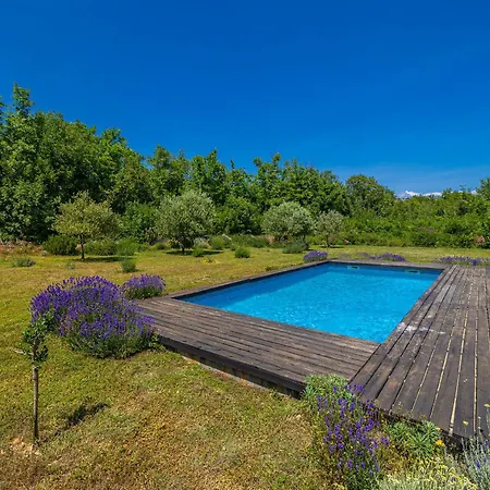 Ferienhaus House *